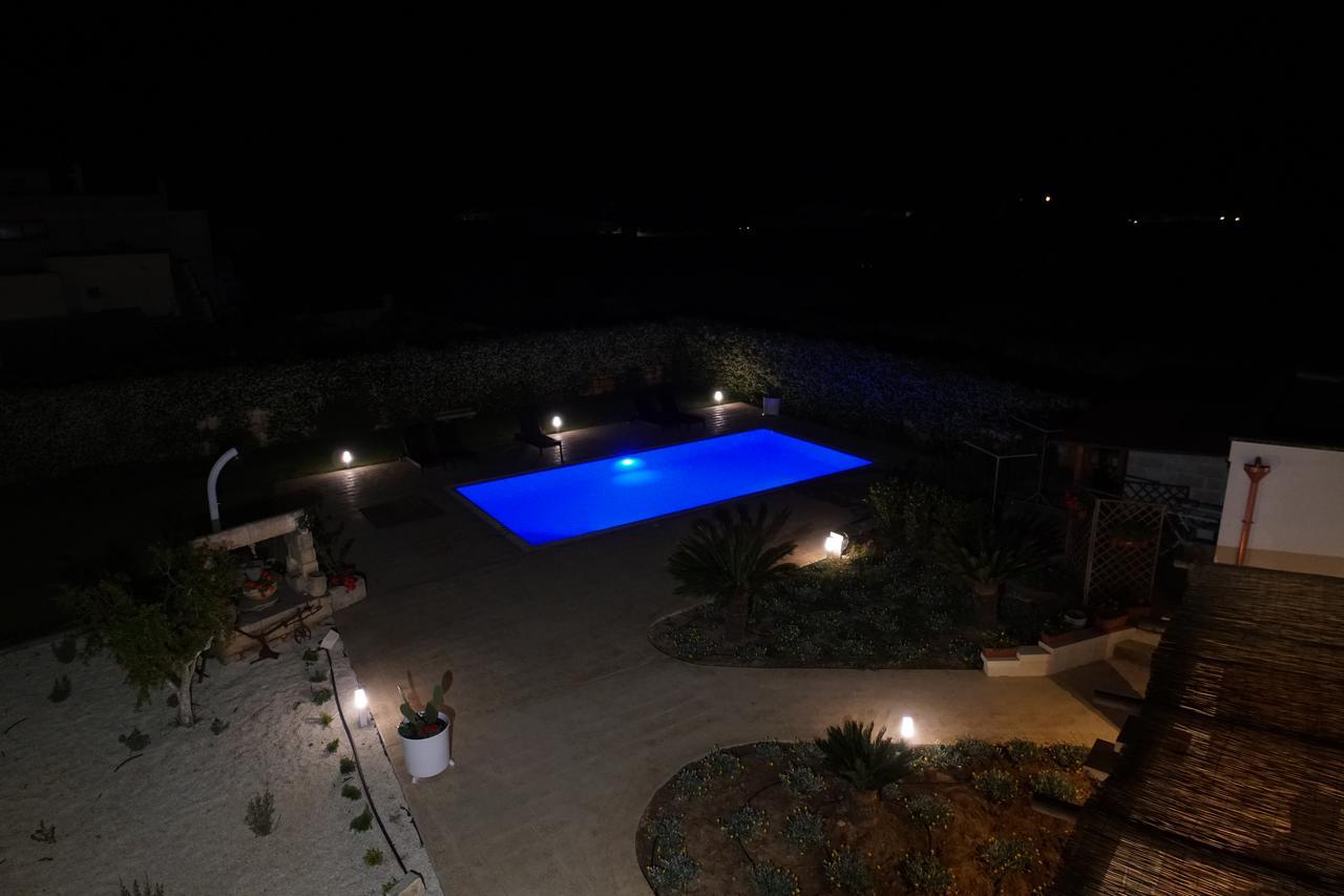 Il Giardino Del Tiglio Bed & Breakfast Uggiano La Chiesa Exterior photo